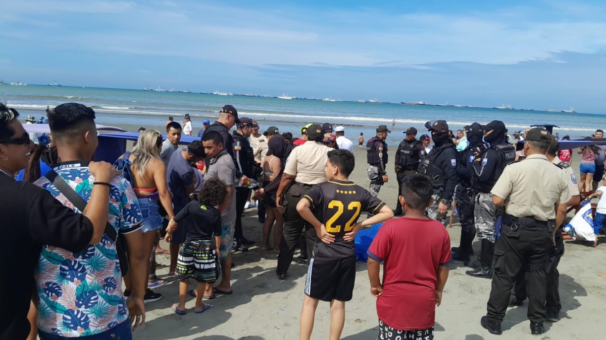 El bañista, según el relato de testigos, pedía auxilio.