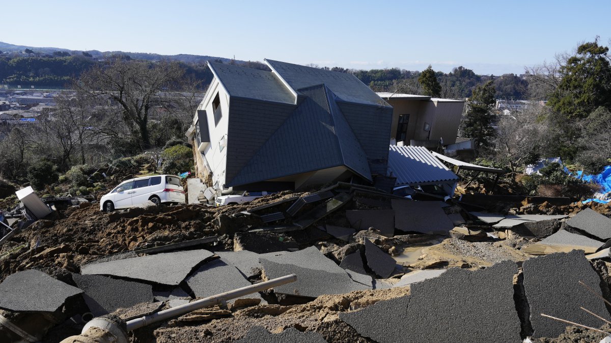 Un terremoto de magnitud 7,6 golpeó el lunes 1 de enero la costa occidental del centro de Japón