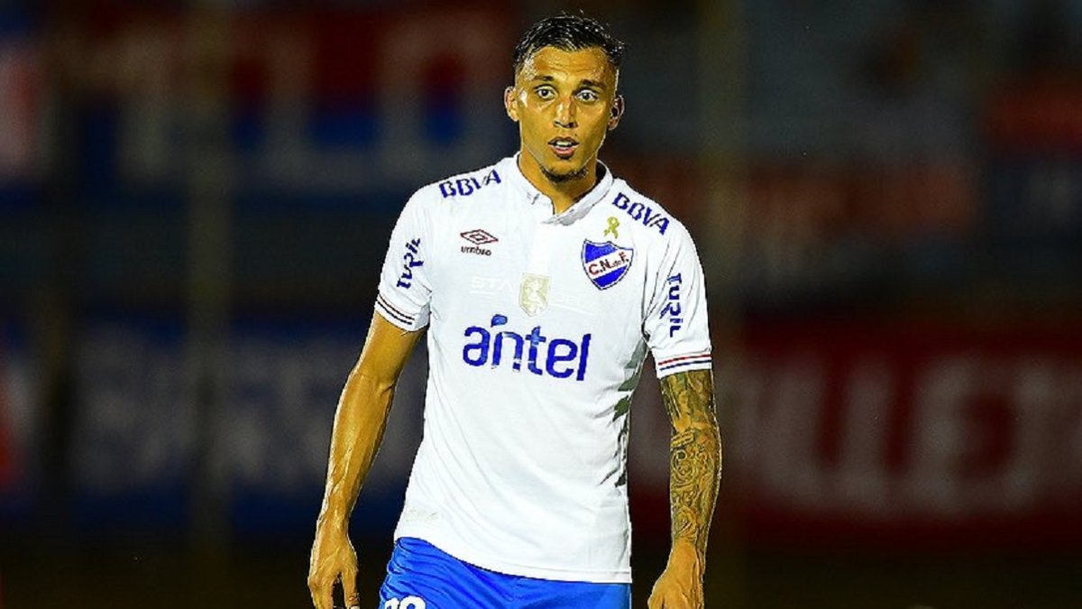 Mathías Suárez, esta en el radar del Barcelona 2024.