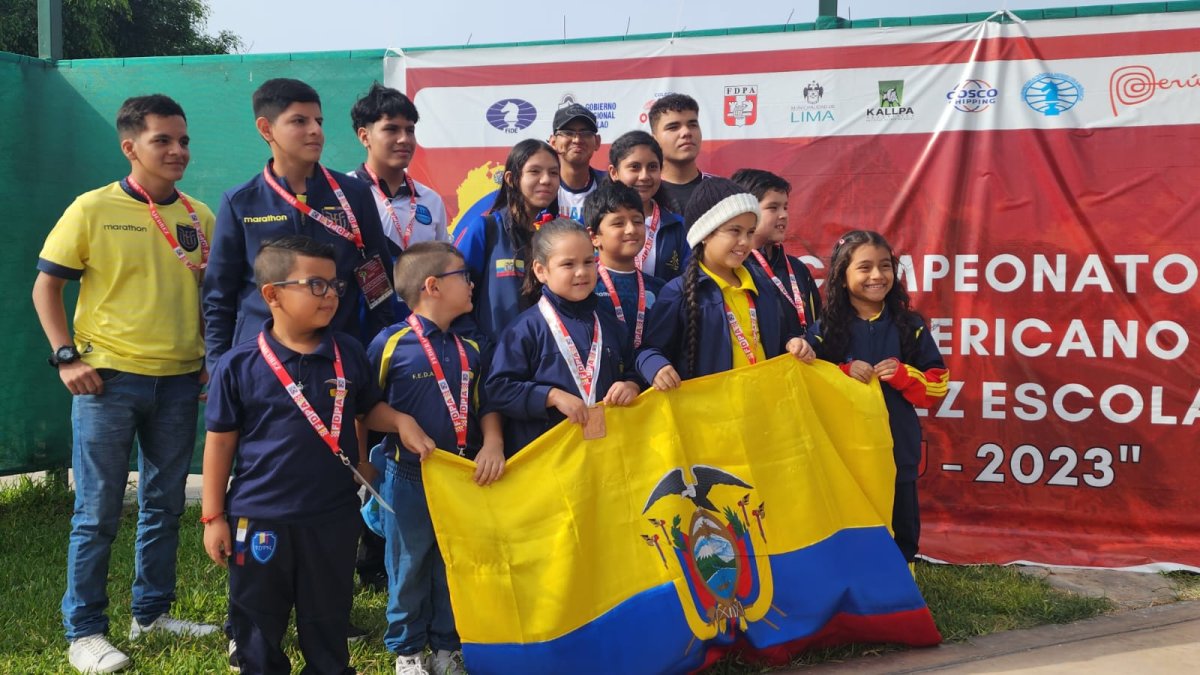 En la imagen, los ecuatorianos que obtuvieron medallas en el Campeonato Sudamericano Escolar Perú 2023.
