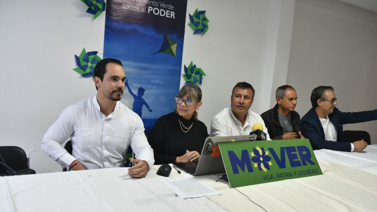 El asambleísta Jonathan Parra estuvo presente en la rueda de prensa que se desarrolló el 3 de enero de 2024.