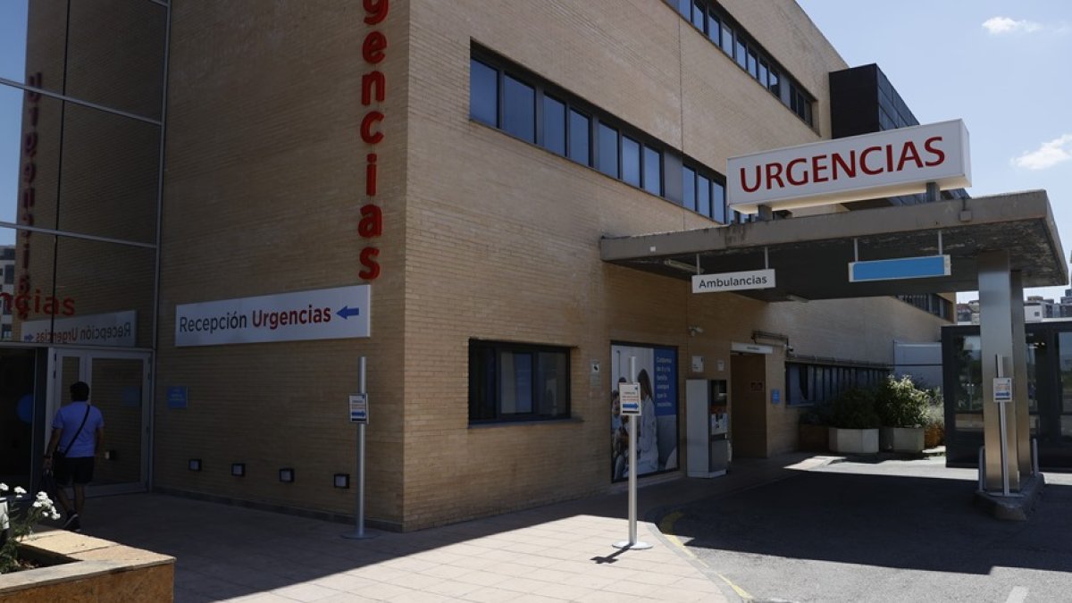 Imagen de archivo de la entrada de Urgencias de un hospital de Madrid
