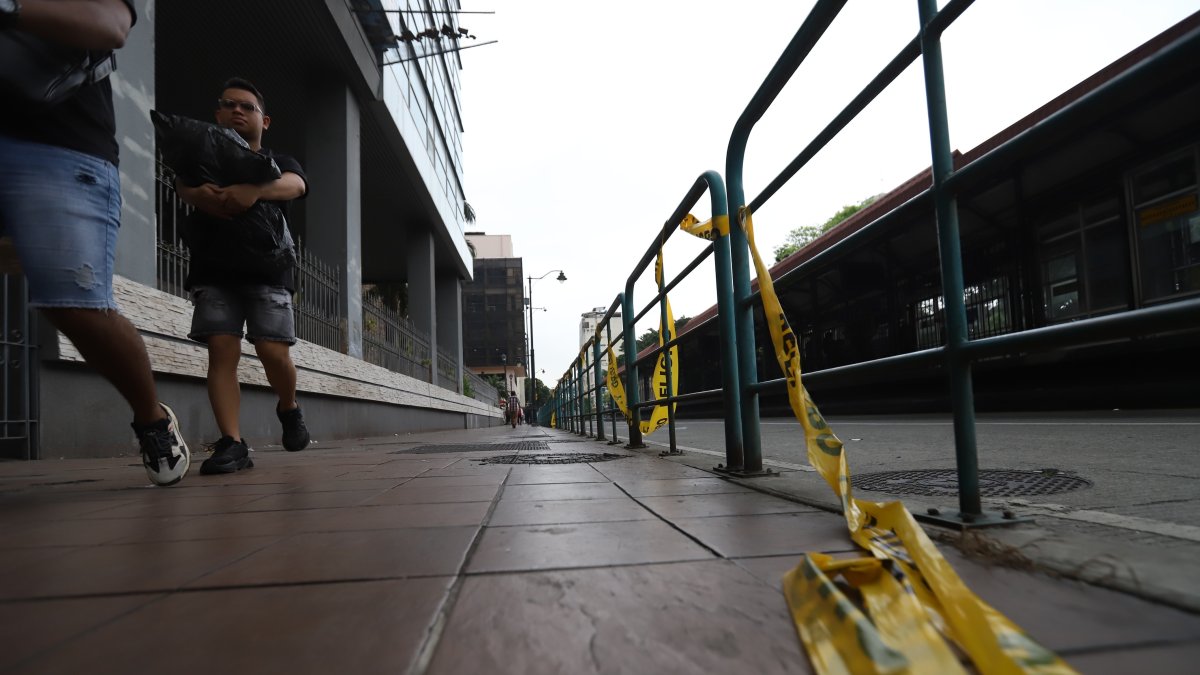 Clausura. El sello de clausura fue colocado el miércoles 3 de enero, pero la mañana del 4 ya no estaba y la cinta de peligro fue arrancada.