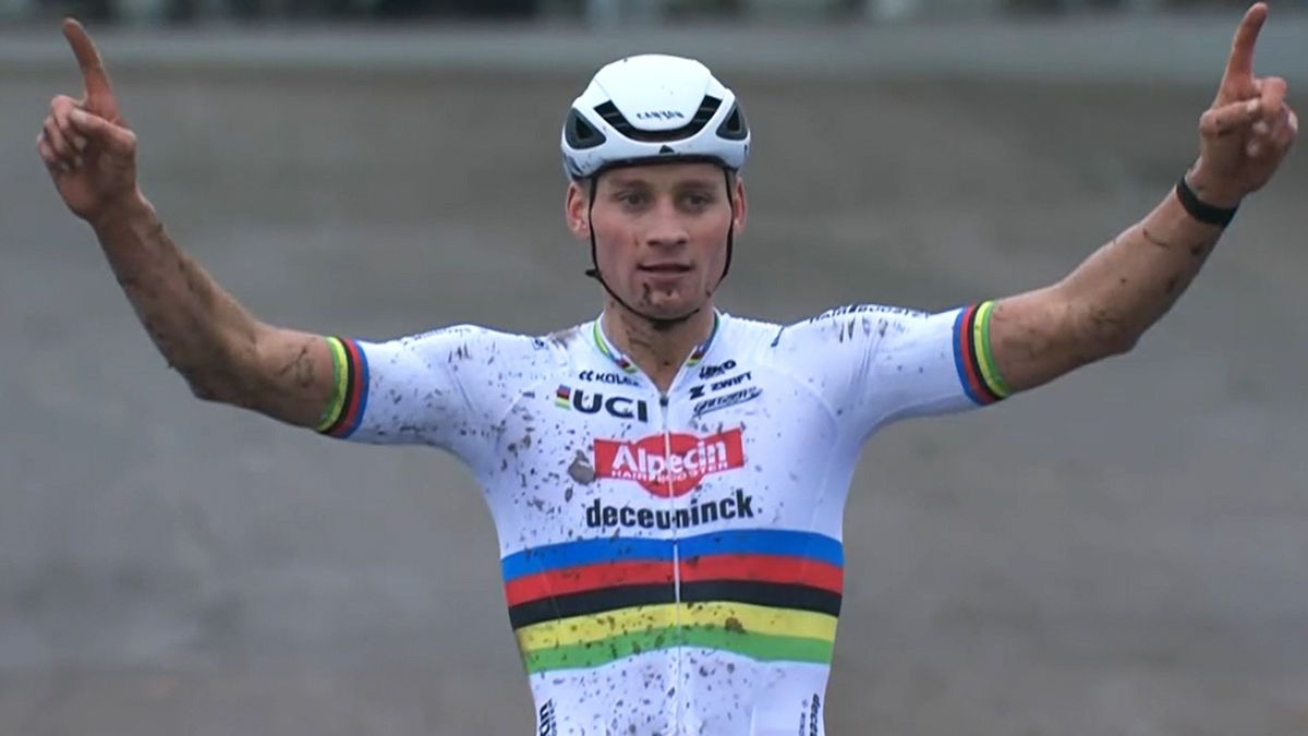 El neerlandés Mathieu Van der Poel ganó su nueva carrera