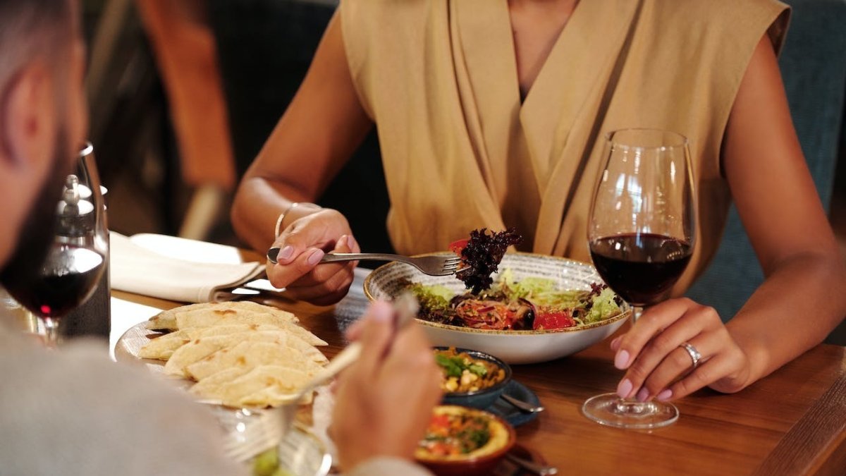 Es necesario practicar hábitos de alimentación saludables..