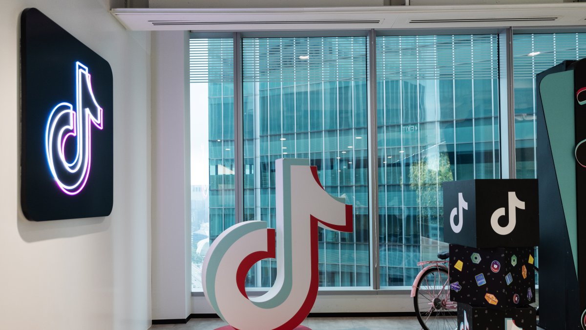 Logos de la red social TikTok