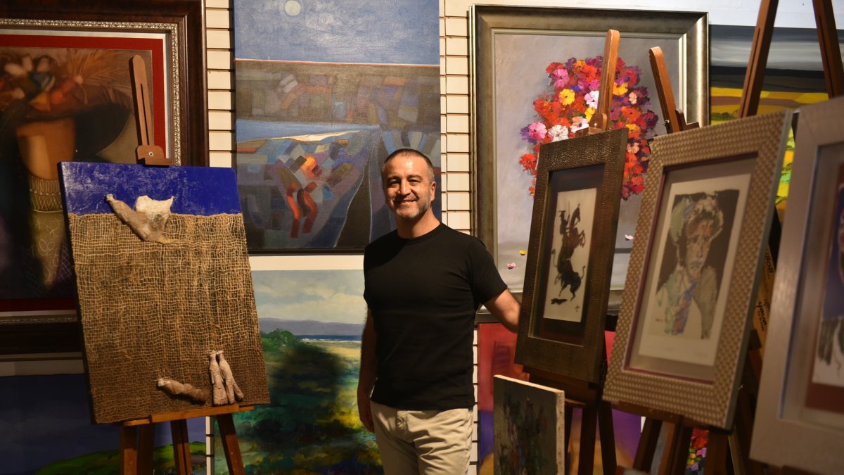 Voy a lanzar mi nuevo disco a mediados de este año y voy a cantar con mi hija. Estoy muy emocionado