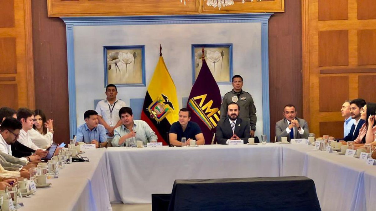 El presidente Daniel Noboa y el titular de la AME, Patricio Maldonado.