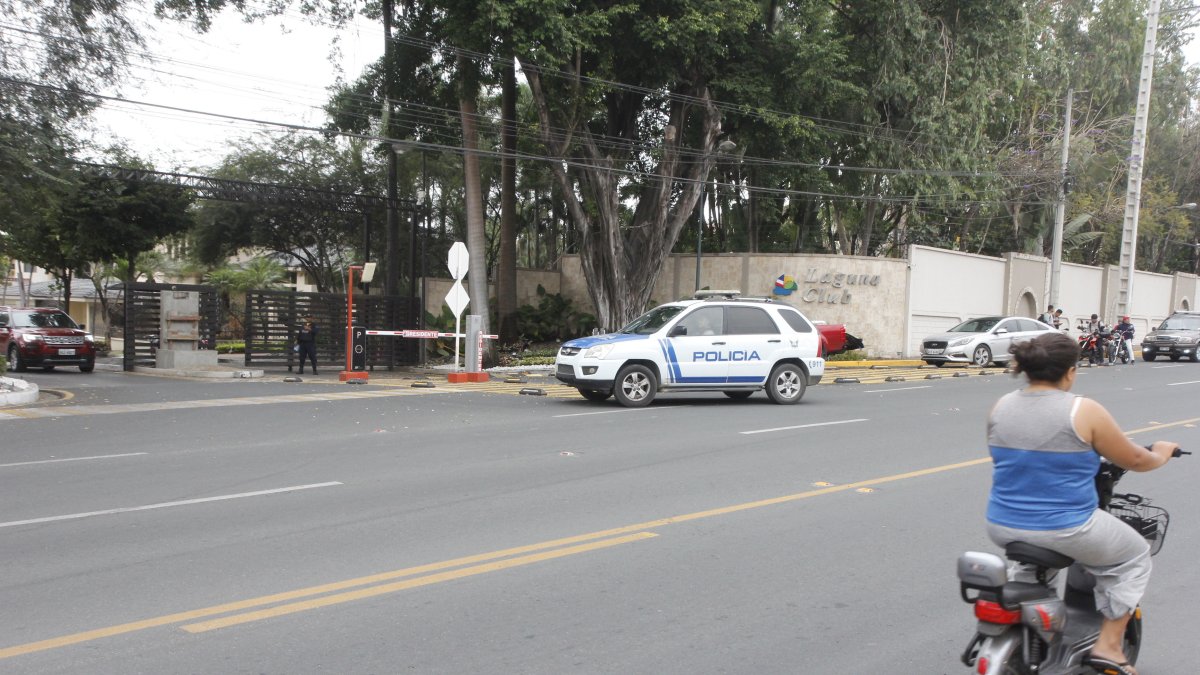 Imagen referencial de una de las urbanizaciones que se encuentran en vía a la costa.