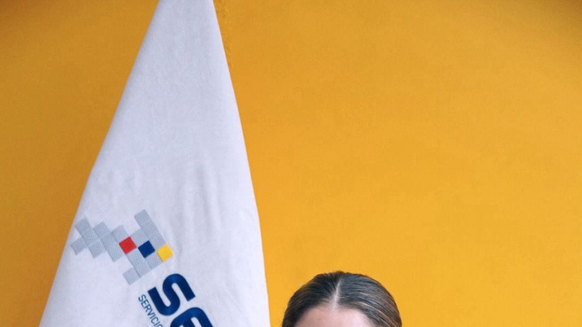 Funcionaria. Deborah Jones es la titular del Sercop.