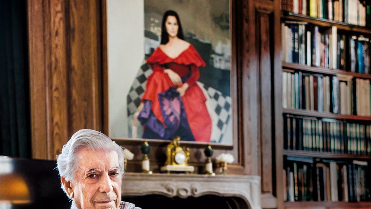 Autor. Considerado uno de los más importantes novelistas y ensayistas contemporáneos.