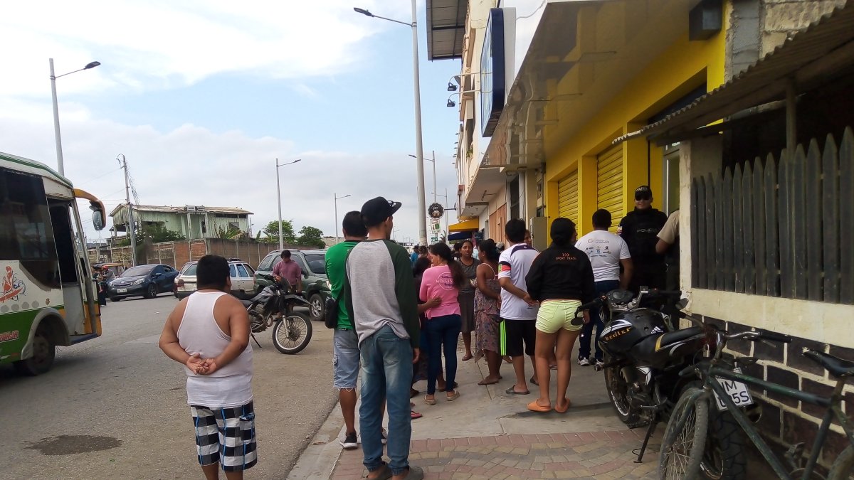 Sitio. El hecho se registró en un local situado en el centro de Playas.