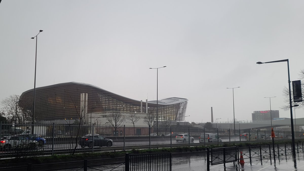 El Stade de France, ubicado en Saint-Denis, acogerá atletismo y rugby.