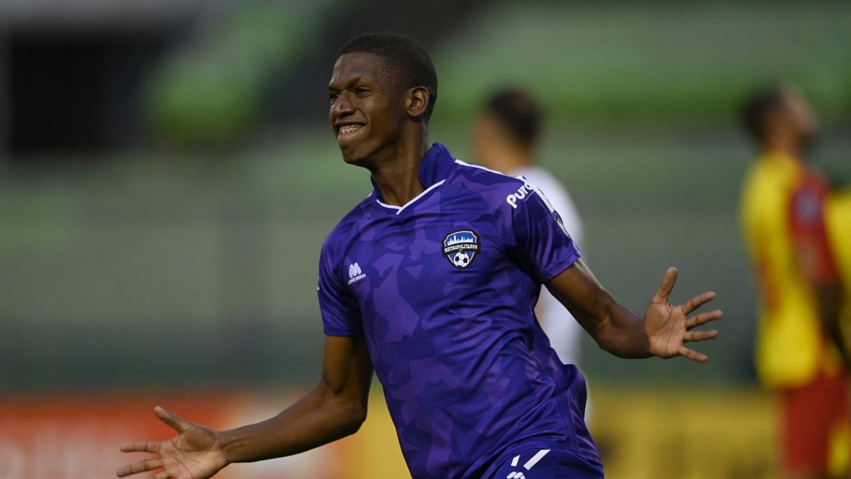 El venezolano Robinson Flores, flamante refuerzo de Técnico Universitario.