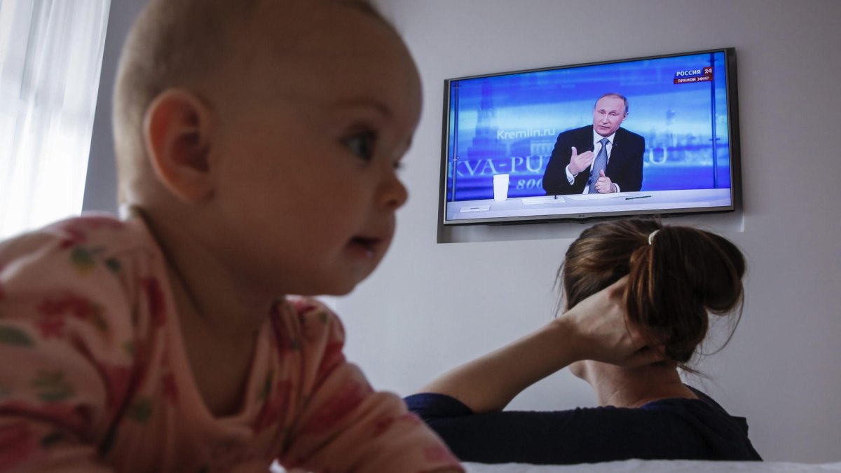 Los niños se clasifican en grupos 