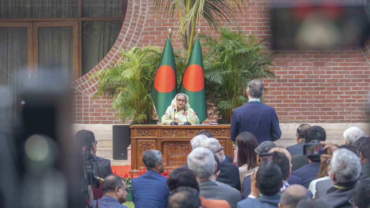 Rueda de prensa de la actual primera ministra, Sheikh Hasina.