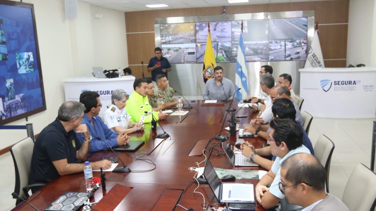 El Comité de Operaciones de Emergencia (COE) Cantonal de Guayaquil se reunió la tarde de este martes 9 de enero.