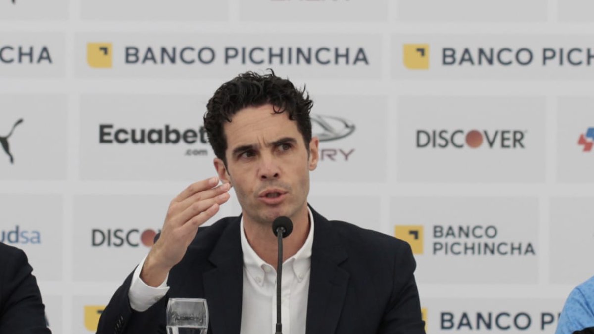 El estratega europeo confesó que lleva desde inicios del mes en el país desarrollando a cabo la planificación para encarar.