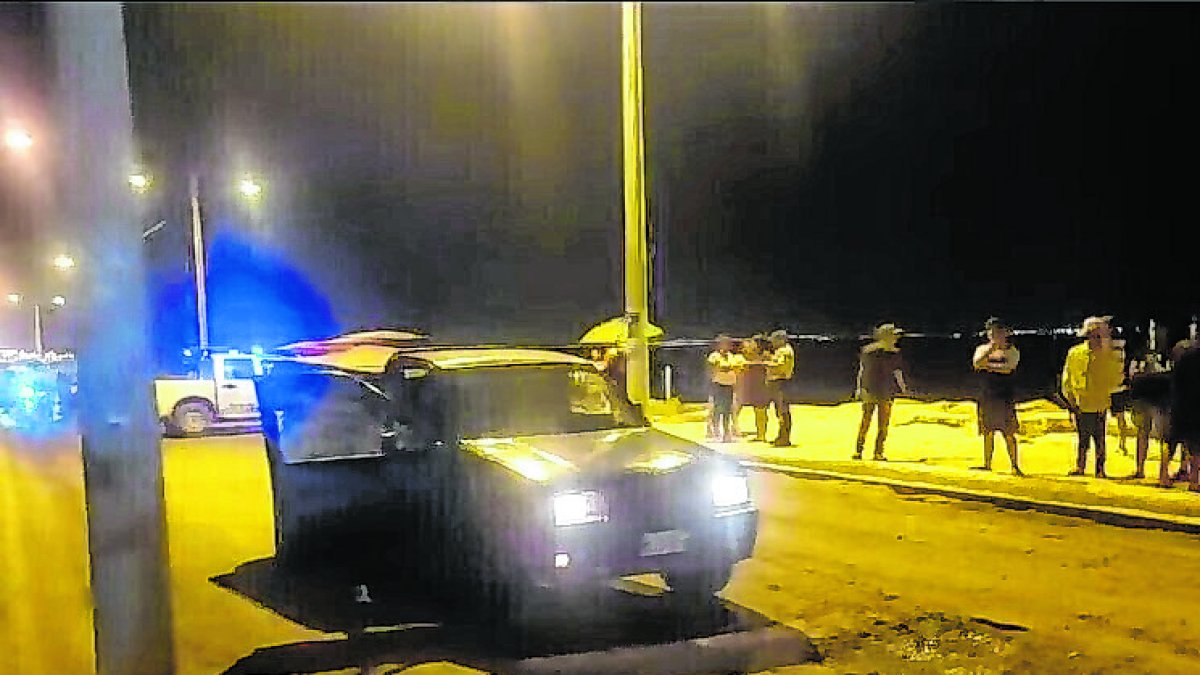 Una de las víctimas fue sorprendida cuando se movilizaba en un automotor.