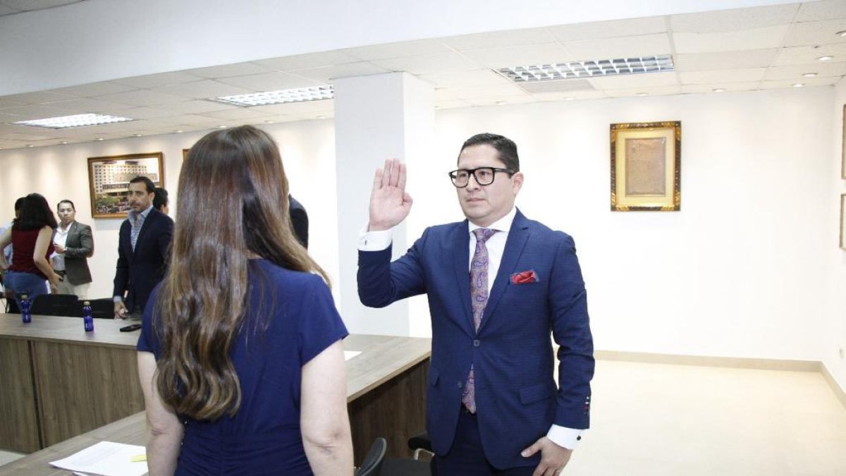 El nuevo presidente durante la toma de posesión de su cargo.