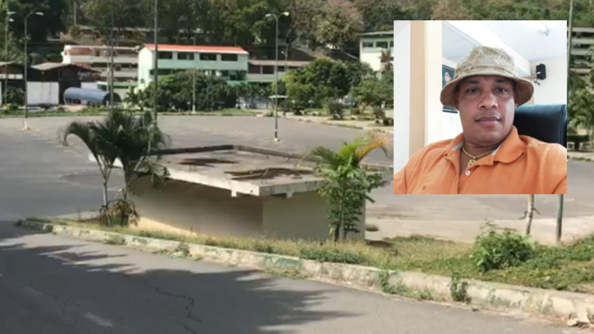 Nelson Castillo fue decano de la Facultad de Ciencias Administrativas y Económicas de la Universidad Luis Vargas Torres de Esmeraldas.