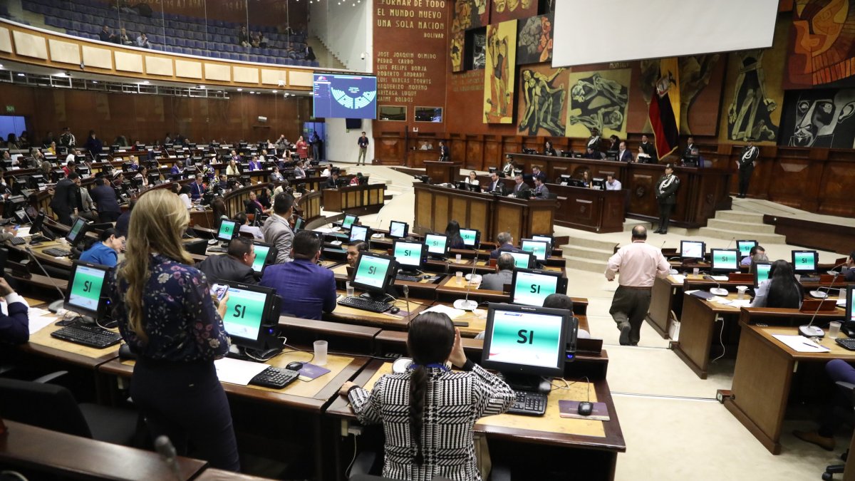 Plazo. El Legislativo tiene 30 días para tratar el cuarto proyecto de ley junto con el aumento del IVA.