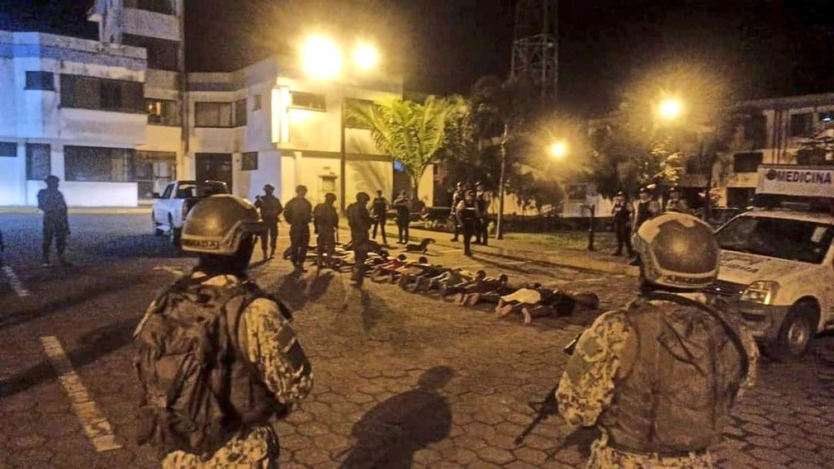 Detenidos en Esmeraldas.