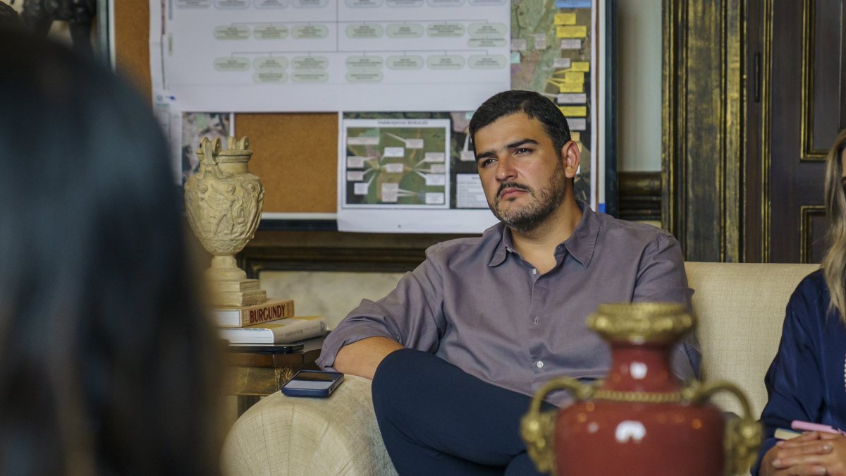 El alcalde Álvarez sostuvo que manda delegado a las reuniones con la prefecta Aguiñaga.