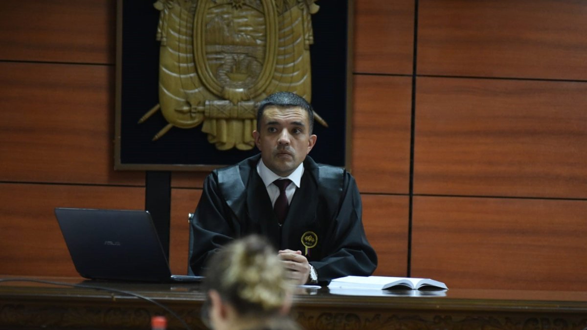 Juez. Felipe Córdova es el juez que estuvo a cargo del caso.