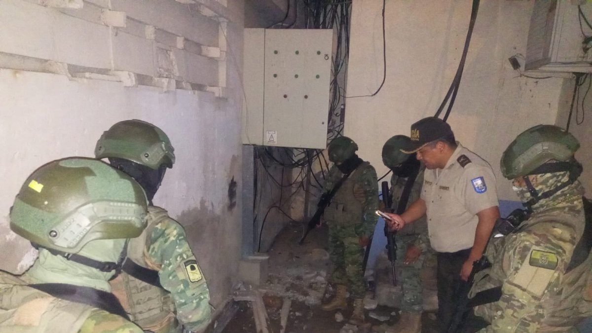 Imagen de los últimos decomisos en la cárcel de Machala.