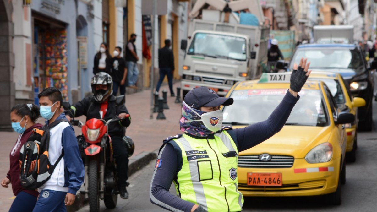 Movilidad. La AMT canceló la compra de uniformes cuyo presupuesto referencial era de $ 1,6 millones.