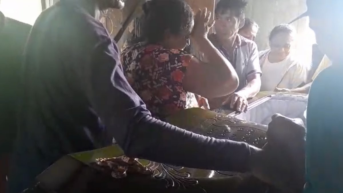 La pena seguía viva durante el velatorio de la víctima en Ventanas