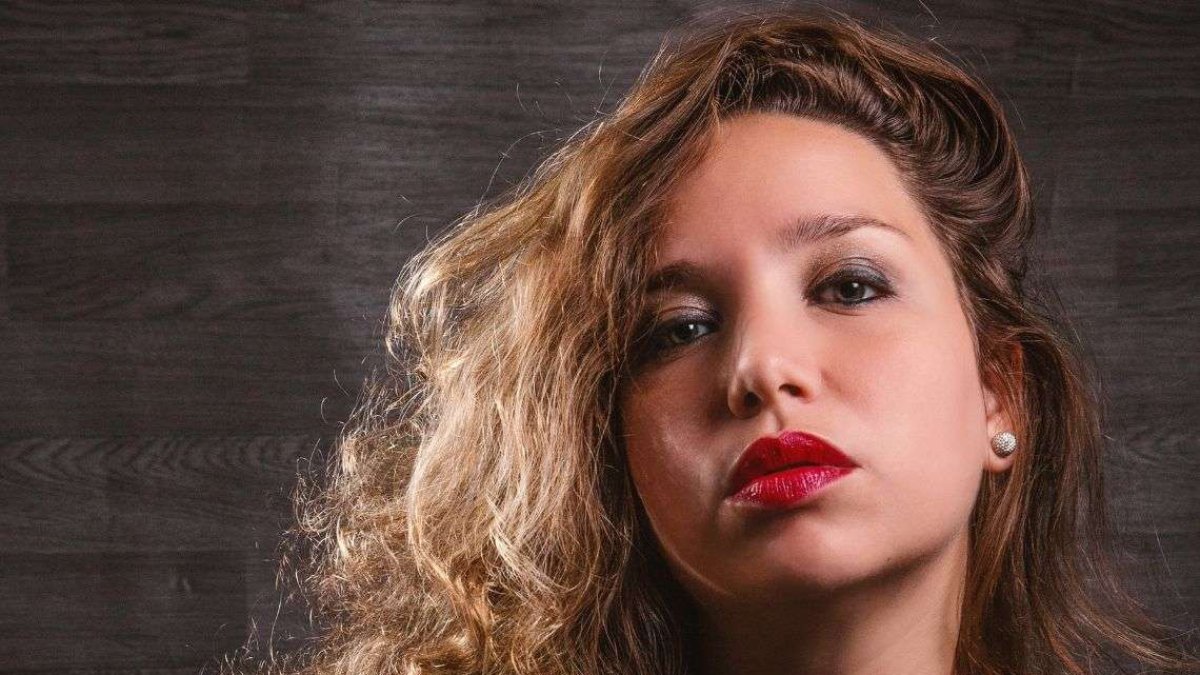 Foto de la escritora cubana Elaine Vilar Madruga.