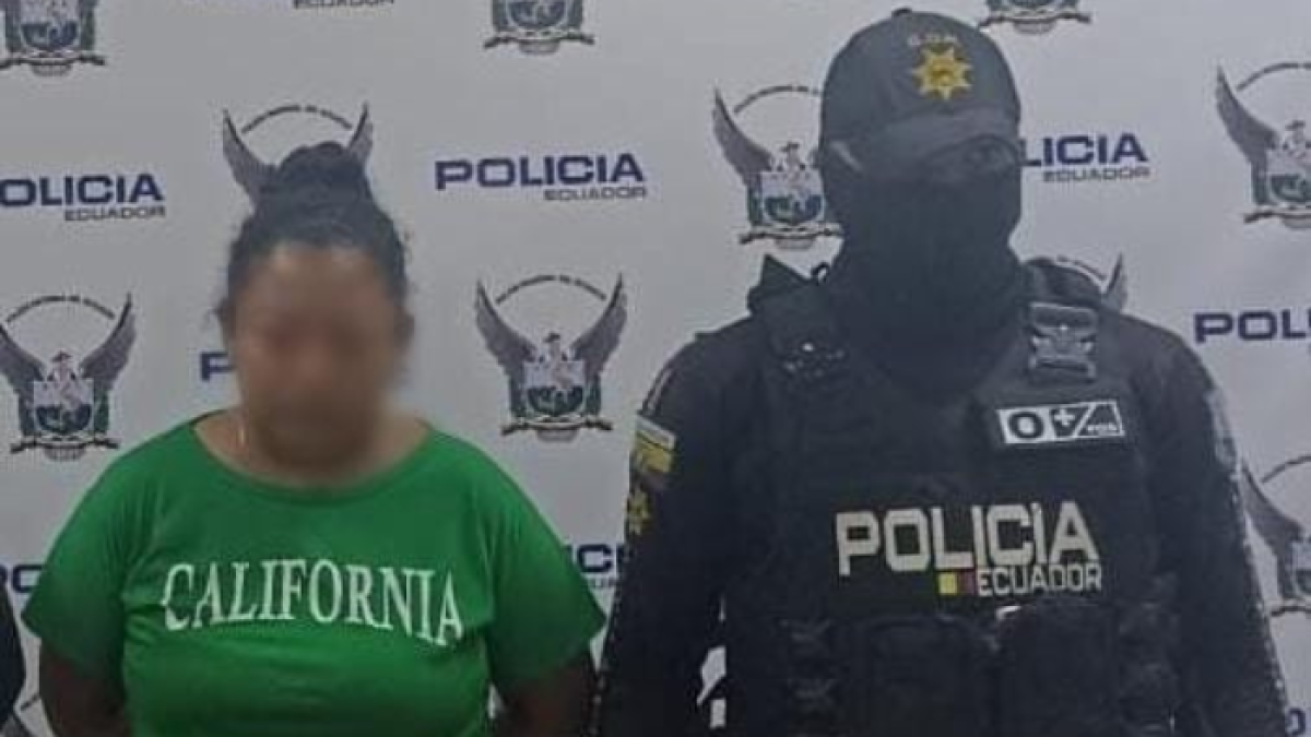 La detenida es conocida con el alias de Mamá y fue hallada en una casa en donde había explosivos.