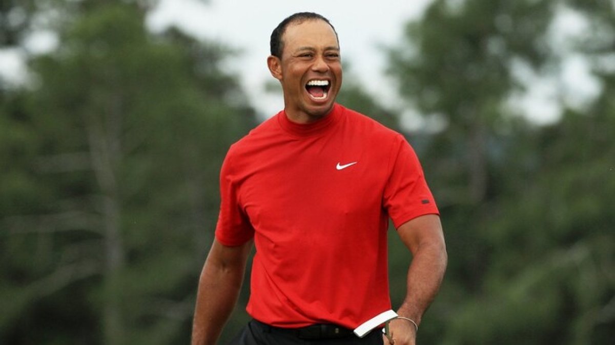 El golfista norteamericano dejó de mutuo acuerdo la relación con la marca de ropa y muchos otros implementos.