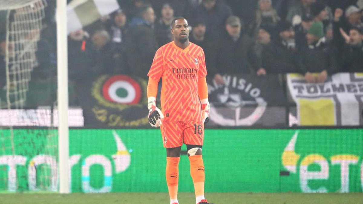 Mike Maignan, portero del Milan.