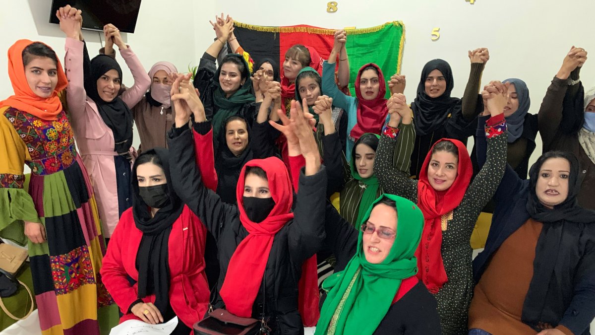 La afganas son las únicas mujeres en el mundo que tienen prohibida a la educación secundaria y superior, según la ONU.