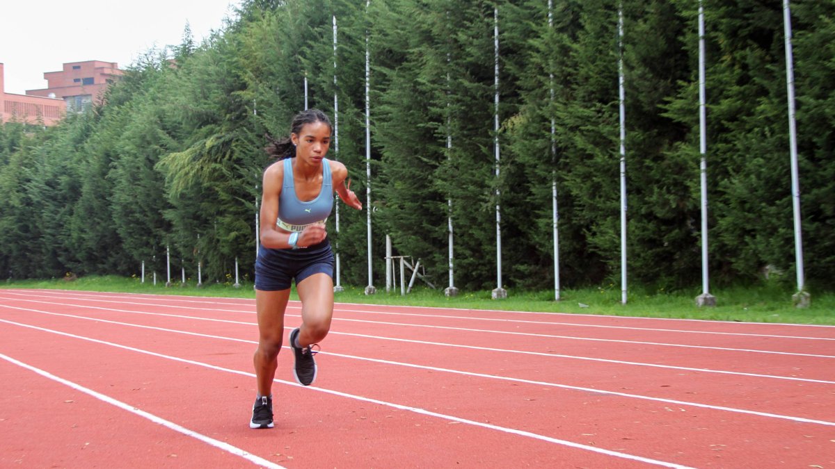 La velocista cubana Rosmery Vizcaíno vive en el país desde hace nueve años y sueña con poder representar a Ecuador.