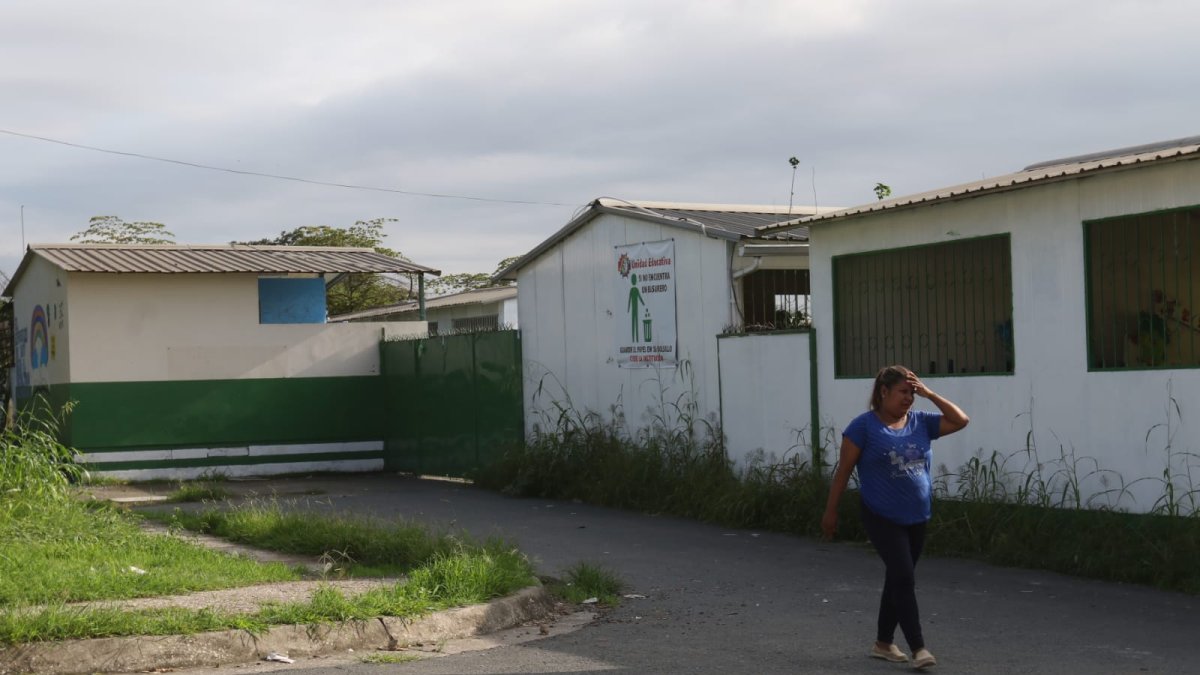 En el más reciente robo los pillos rompieron las seguridades del plantel para meterse.