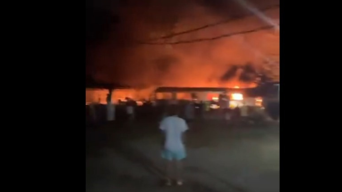 Incendio en el colegio Los Babahoyos