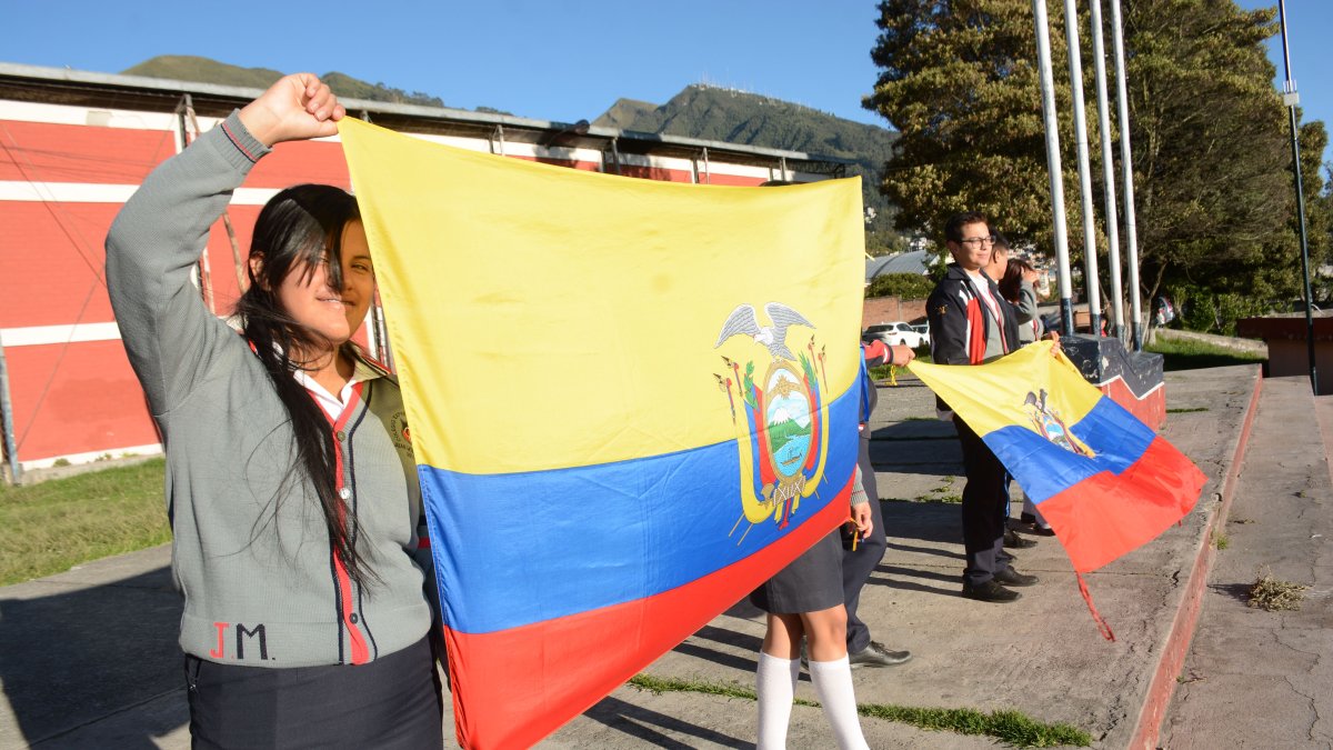 Un ambiente de seguridad se sintió durante la jornada del retorno a clases en la segunda fase en Quito.