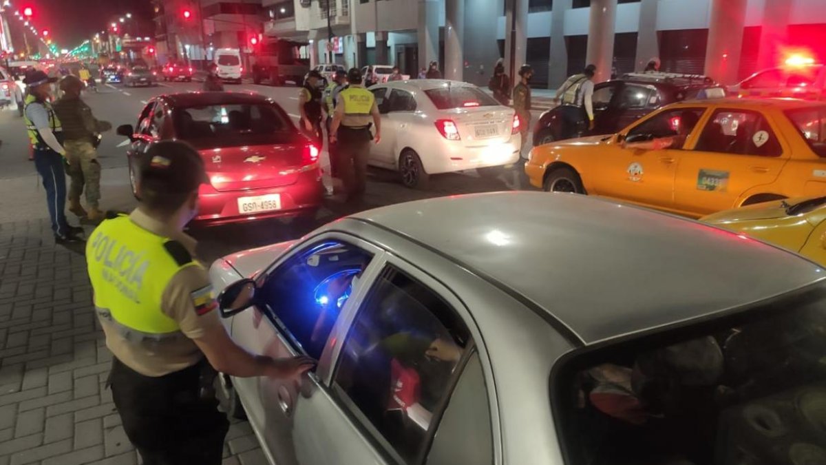 El horario de toque de queda ha sido modificado de su implementación inicial