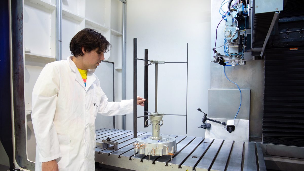 Un prototipo de turbina eólica, diseñado por el centro tecnológico vasco Tekniker para actuar en las difíciles condiciones ambientales de Marte.