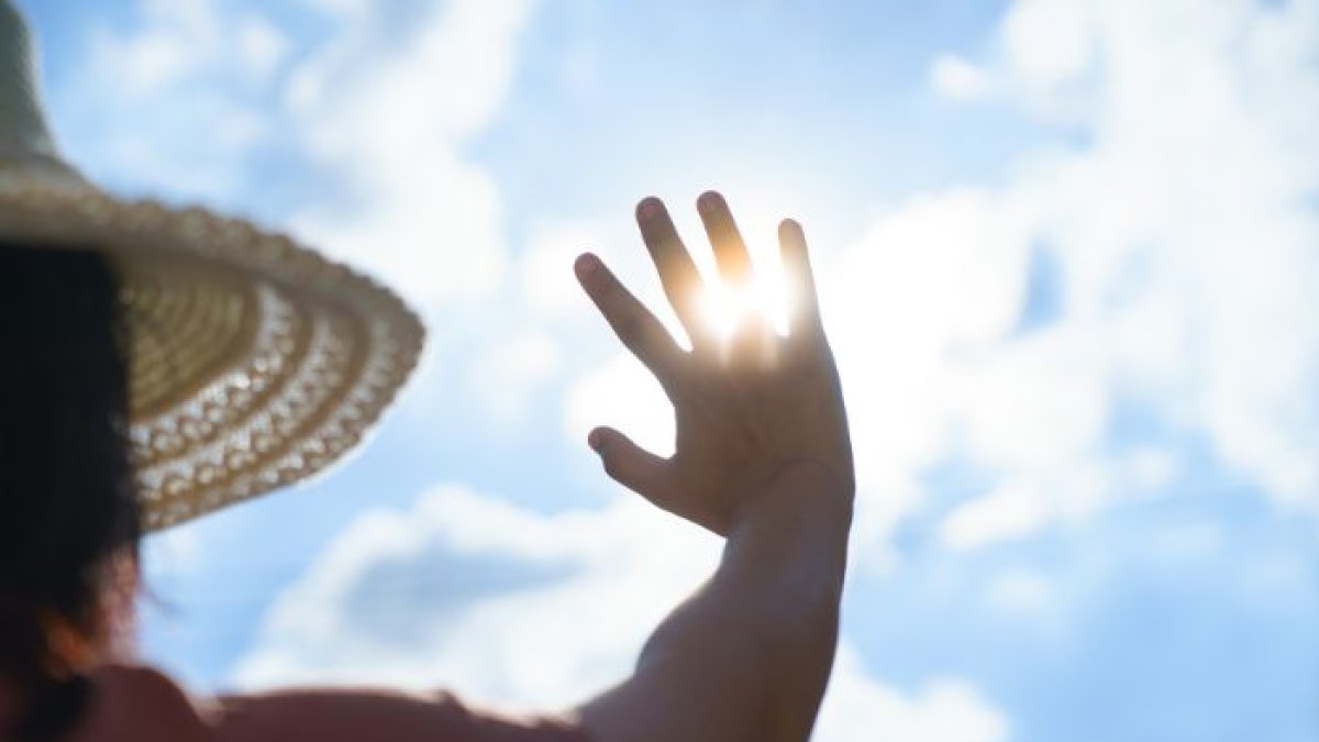 Alerta meteorológica por altas temperaturas y radiación solar.