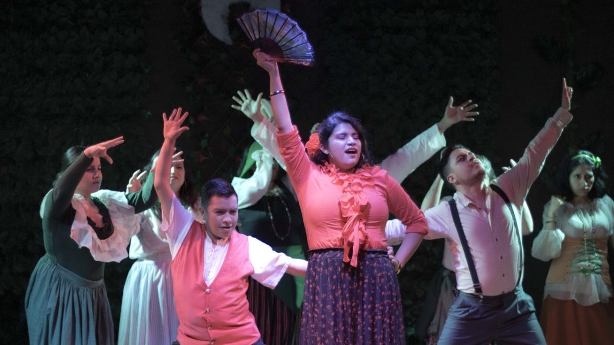 La obra se presenta el 27 de enero a las 19:30 y el 28 de enero a las 17:00. El valor de las entradas es de $ 15 y $ 12, según la localidad.