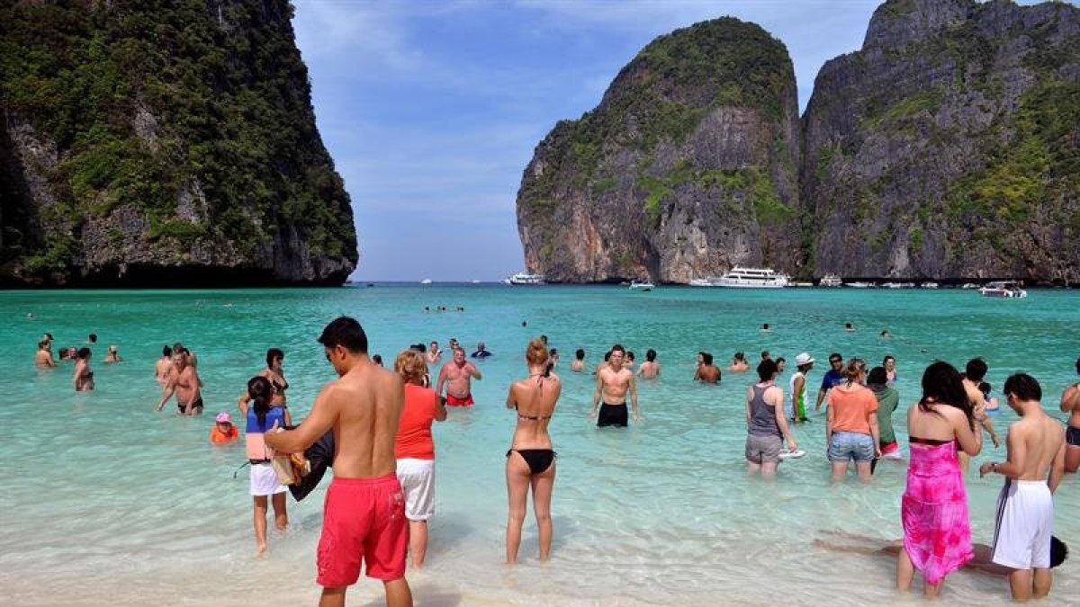 El turismo tiene un enorme impacto en las costas de Tailandia.