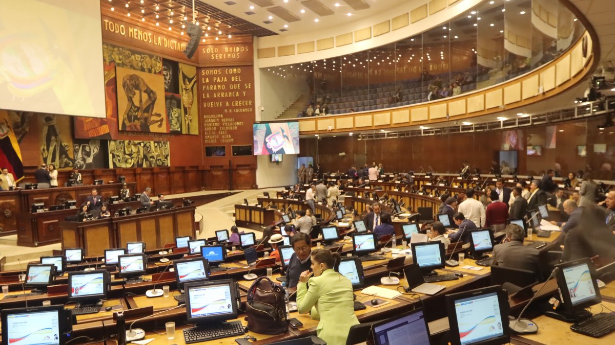 Asamblea. El Legislativo tratará al menos 10 temas esta semana.
