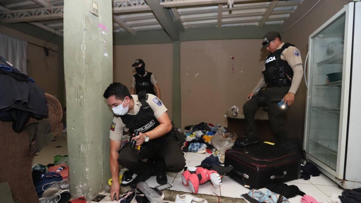 En la vivienda se encontraron objetos robados y droga lista para el expendio.