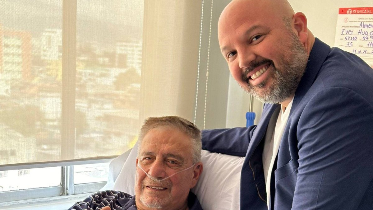 El DT Ever Hugo Almeida recibió la visita de Miguel Ángel Loor, presidente de la LigaPro.