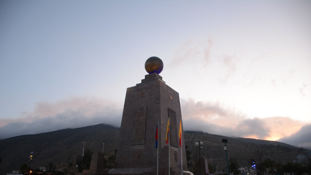 La Mitad del Mundo recibió un reconocimiento como mejor destino turístico